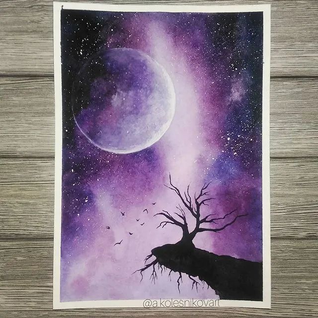 这组星空水彩作品出自画师akolesnikovart  ,他的作品中,每个月亮都