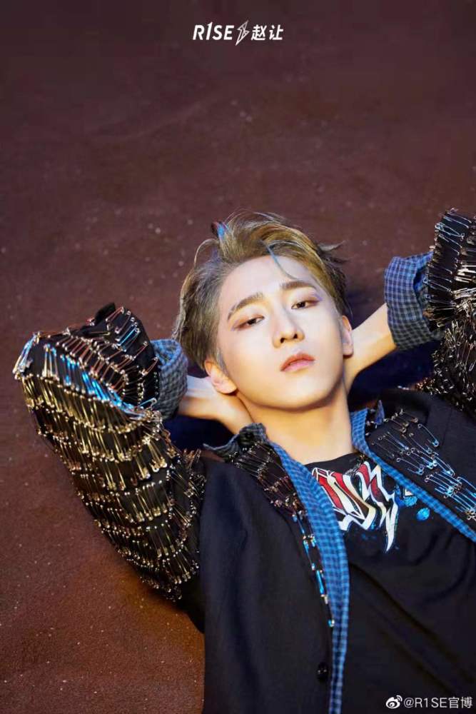 壁纸合集r1se赵让海绵宝宝