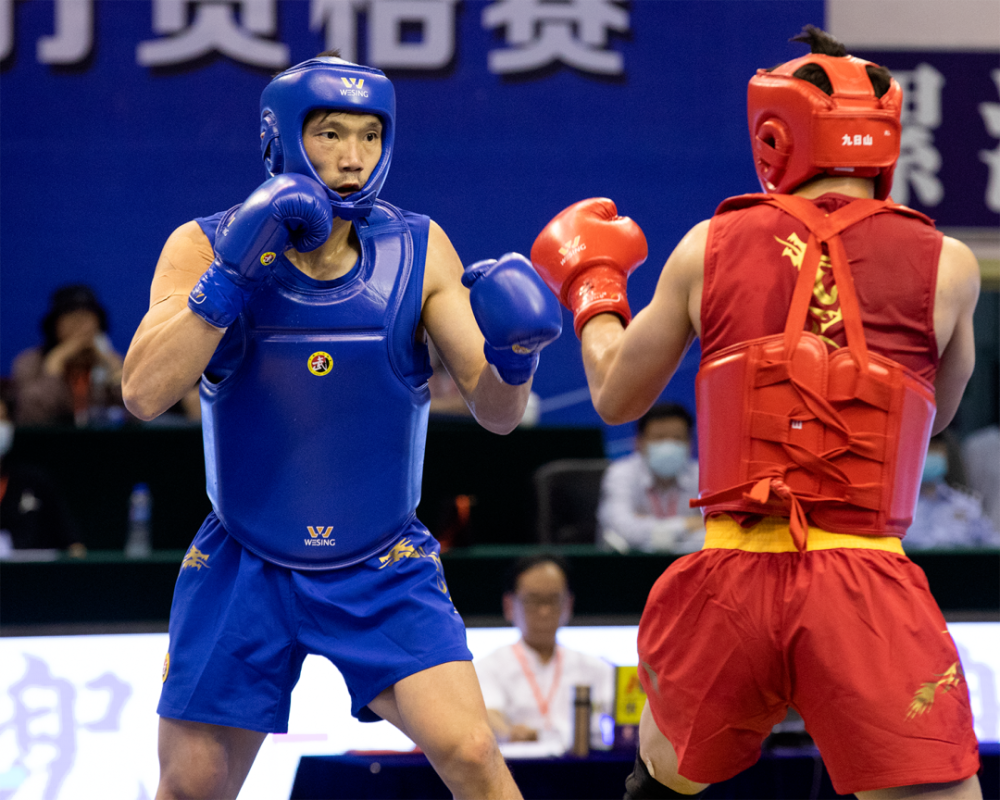 中国猛将付高峰参加全运会散打比赛,狂胜一人后遗憾伤退!