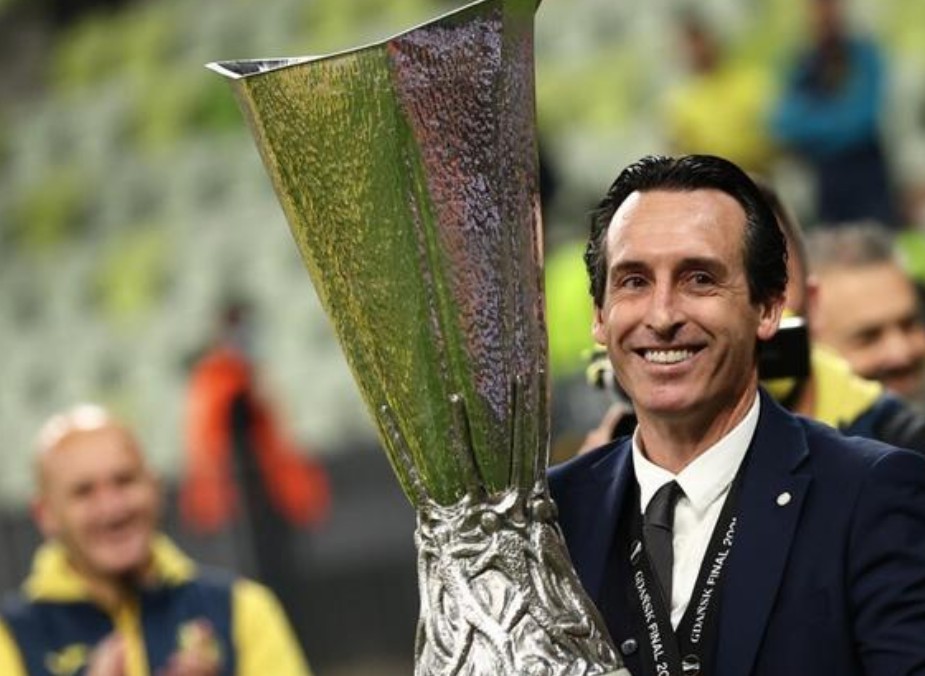 埃梅里成为欧联杯之王五入决赛拿去四冠击败曼联打脸阿森纳