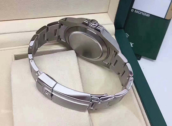 男士夏季吸睛配饰 低调奢华又百搭 奢华休闲腕表怎么选 腾讯新闻