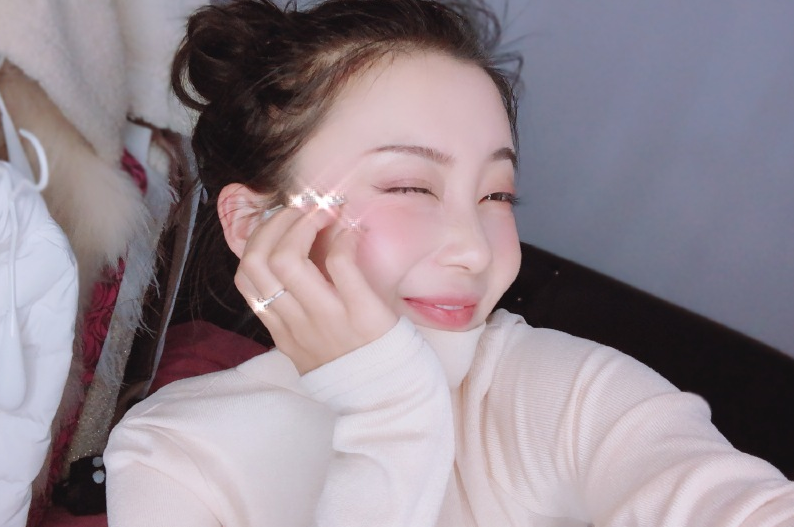网红丹sir与前夫李耀阳互撕喊话对方等传票遭粉丝嘲讽