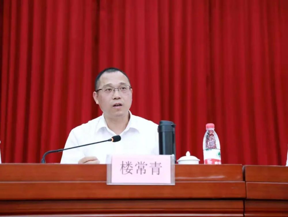 徐晓伟书记认为,本次行动既是市委政法委"为民办实事,千警暖人心"主题
