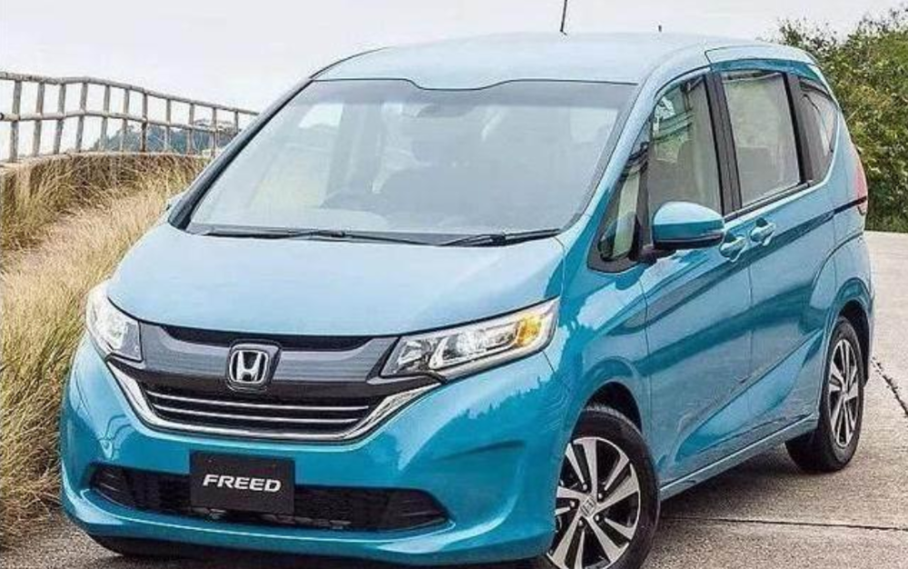 全新7座版本田配地球梦引擎后排放倒成床还有双电滑门