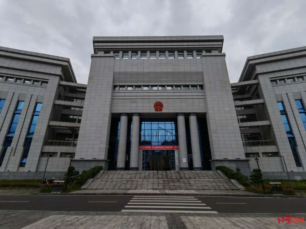 副鄉長幫完成煙草收購任務反被起訴判刑 數百村民請願