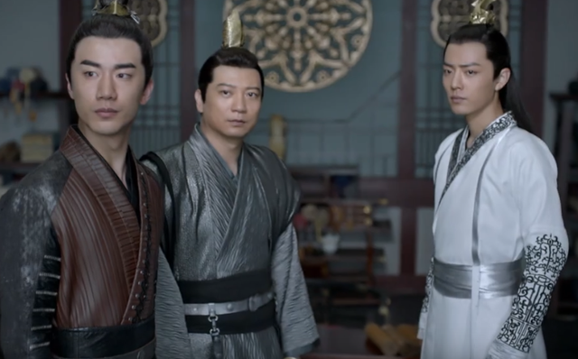 《玉骨遥》是小说改编的大ip制作,再加上演员本身就