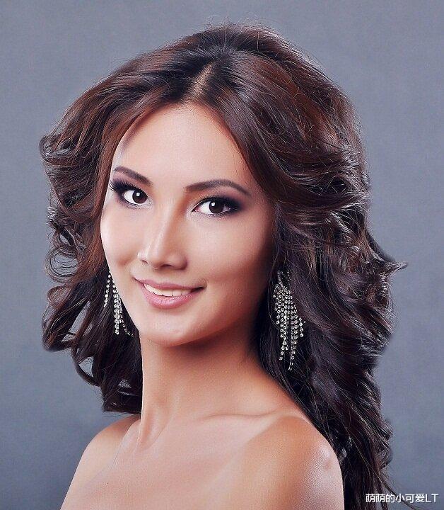 吉尔吉斯斯坦女孩