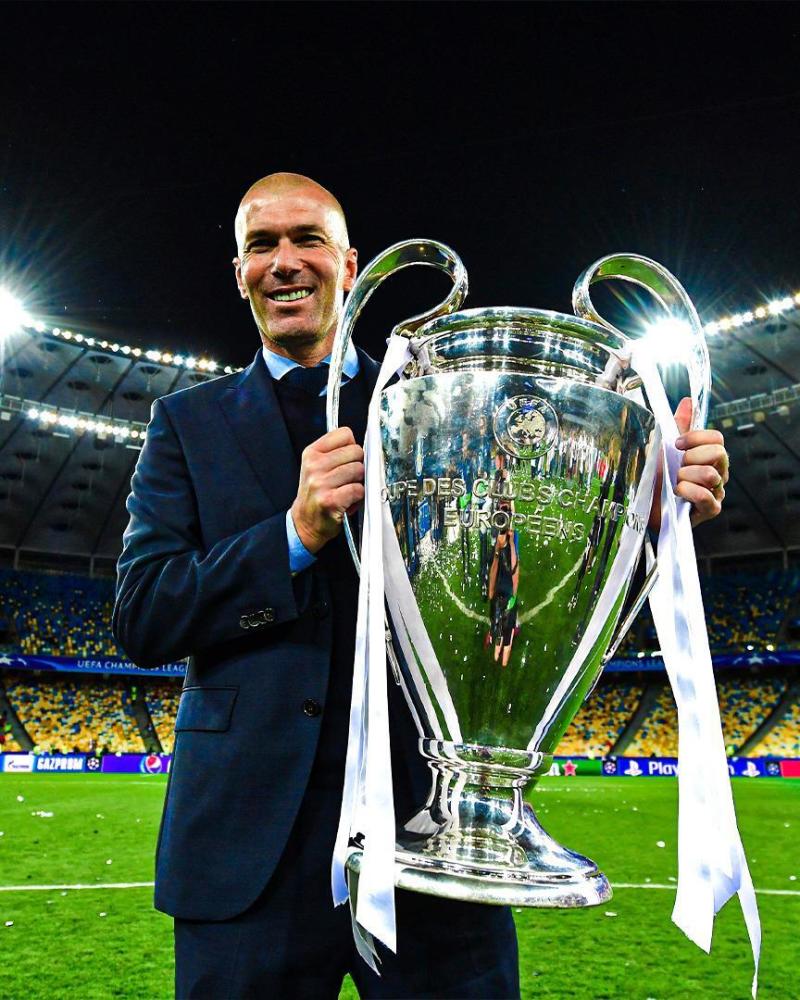 263场豪夺11冠,齐达内创造五大纪录,皇马生涯仍留下一大遗憾_腾讯新闻