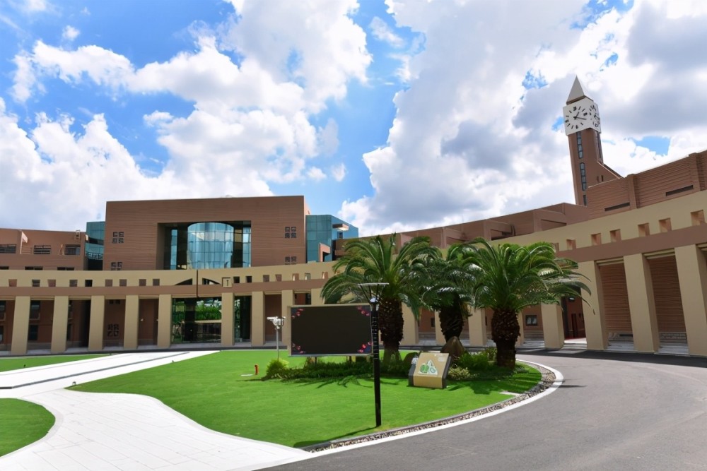 上海名校高中介绍——上海市延安中学_教育教学_教育新闻 - 265学校