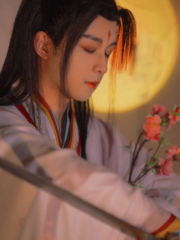 古风真人男生头像起绕中庭独步一天星斗文章