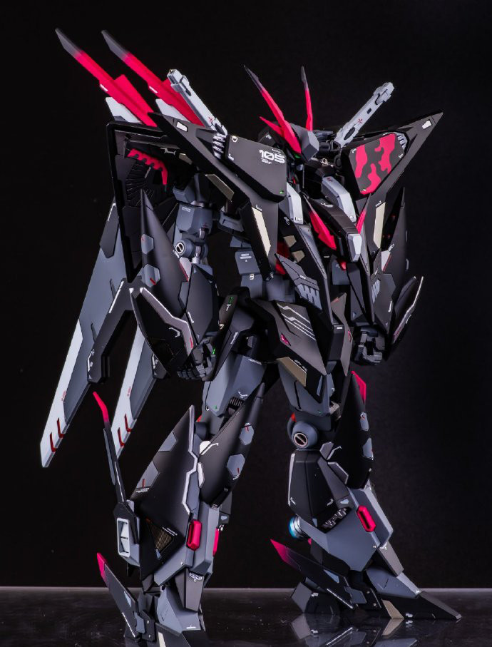 模玩控:《机动战士高达》暗黑配色柯西高达模型_腾讯新闻