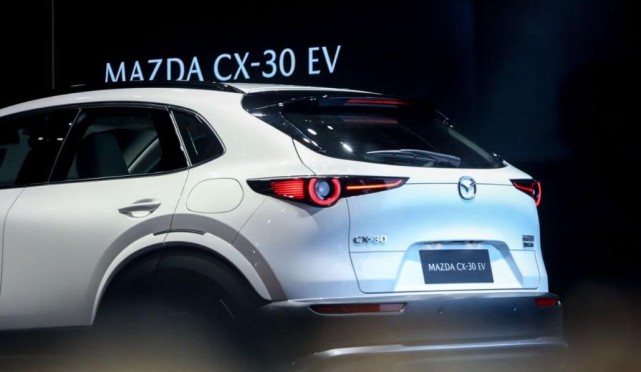 马自达cx 30 Ev将上市 续航400公里 没错 又是油改电
