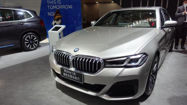 40万买车不二选择,宝马5系新能源无敌一般的存在|宝马530le|新能源