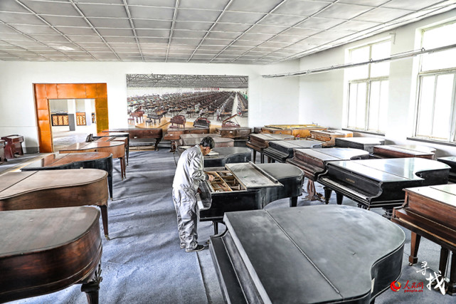 张永庆和他的同事们,还会对这些日本,德国产原装立式和三角钢琴进行