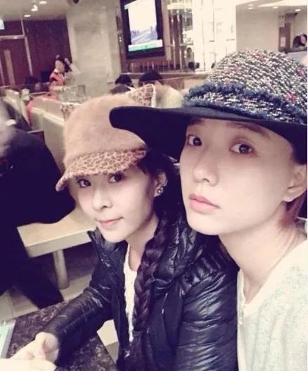 "过气花旦"王珞丹的坦荡情史,和她背后的那7个男人_腾讯新闻