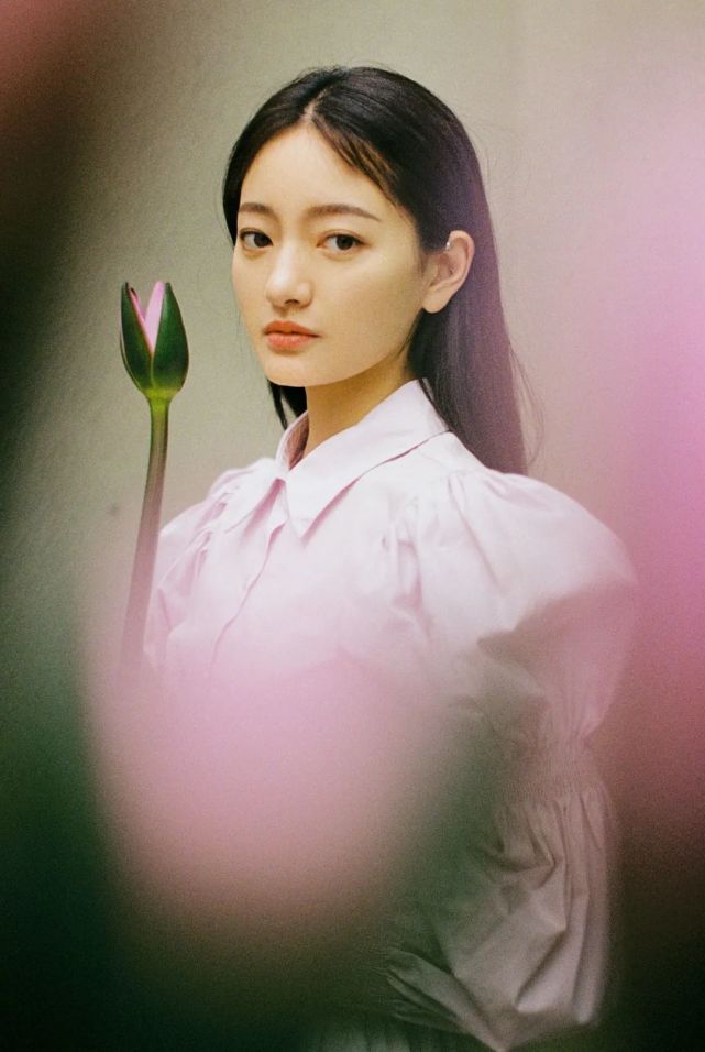 丁博初夏写真欣赏 赏花少女氤氲初恋的味道