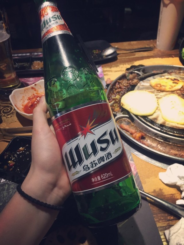 乌苏啤酒|啤酒|宵夜|嘉士伯