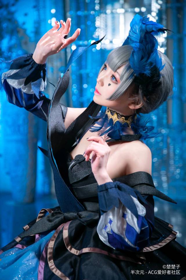 小乔天鹅之梦cos正片黑天鹅部分