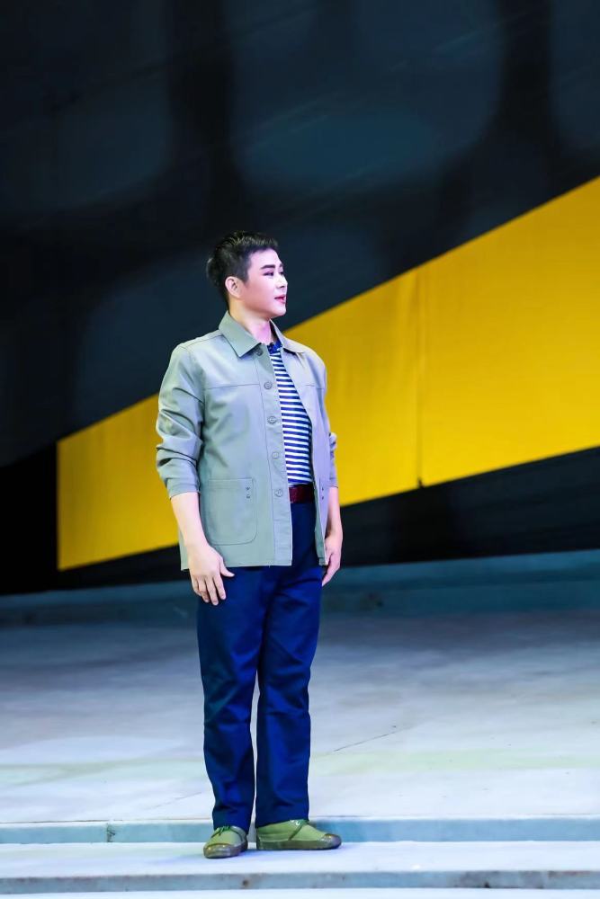 大型现代潮剧《望海潮》在穗演出,一部跨度近百年的"年代剧"