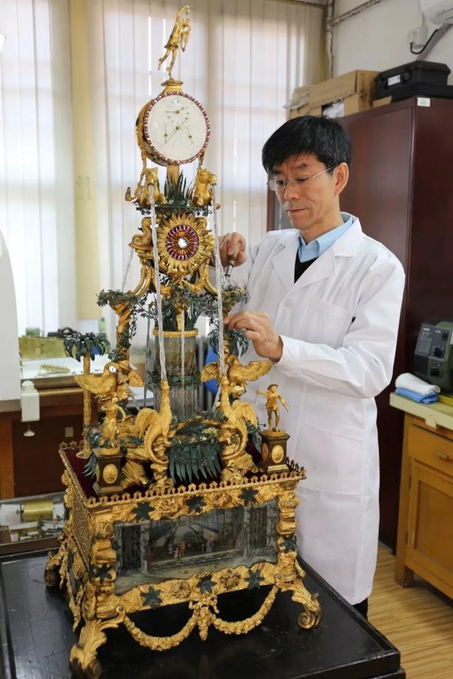 《我在故宫修文物》的专家来啦?亲眼见到男神的机会怎能错过!