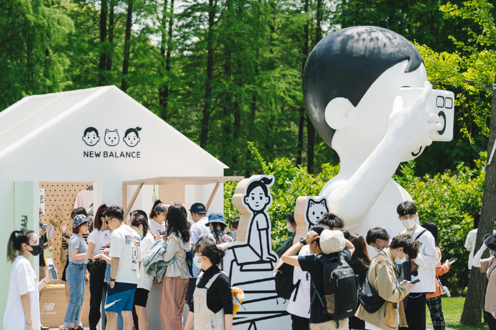 简单绘画也能治愈心灵,夏日限定插画师联名带给你别样的日系温柔