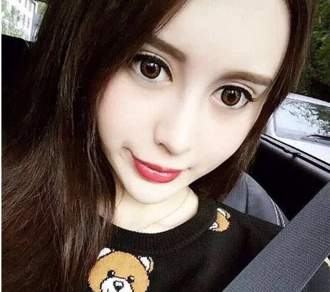 吴亦凡的前女友图片