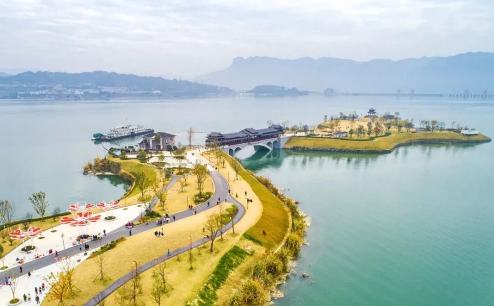 宜昌真秀美秭归木鱼岛天问公园