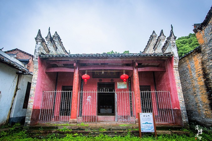 江西于都有一座澄江村,有千年历史,古迹众多,文天祥在这里长大