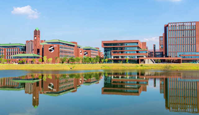 追梦的你,闪闪发光!我们在华园等你!