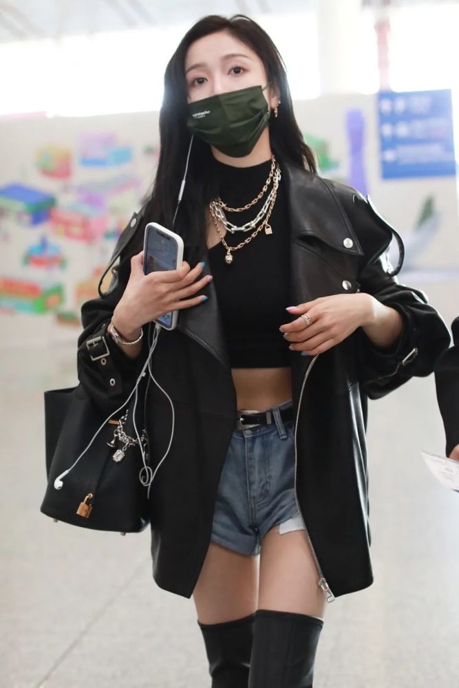 吴宣仪回应被说穿搭土一定不是牛仔短裤的错