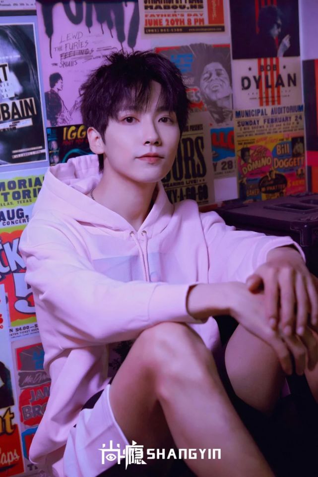 贾征宇尚瘾杂志专访生活么开心就好