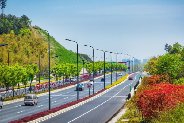 河南对343国道进行"扩建改造",沿线22地受牵涉,拆迁户让人眼红