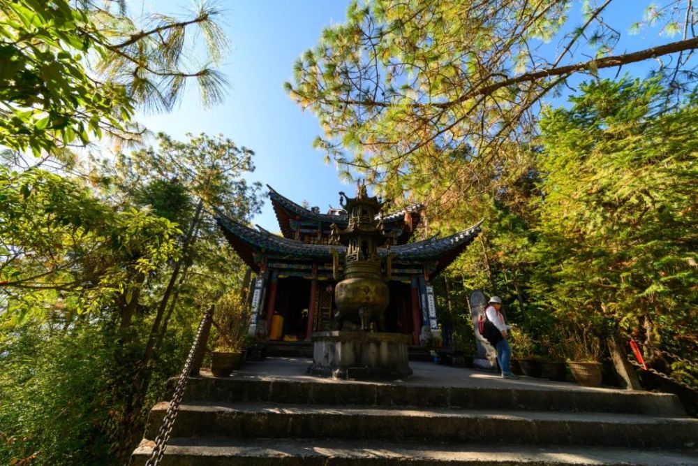 保山人遊保山登臨騰衝雲峰山置身自然的懷抱