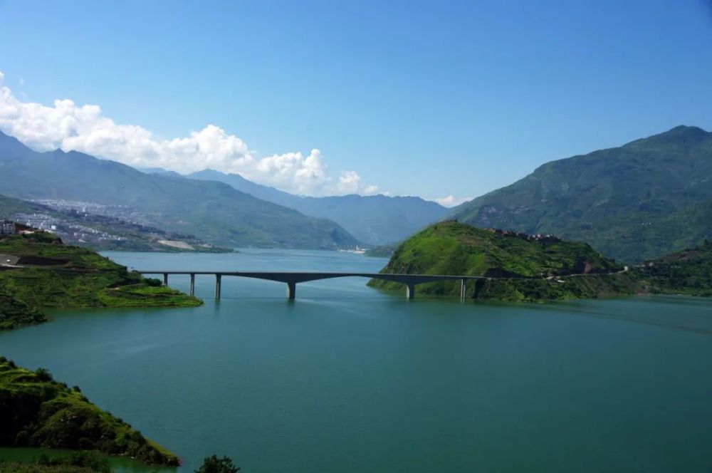 全四川最滋润的城市为什么是它