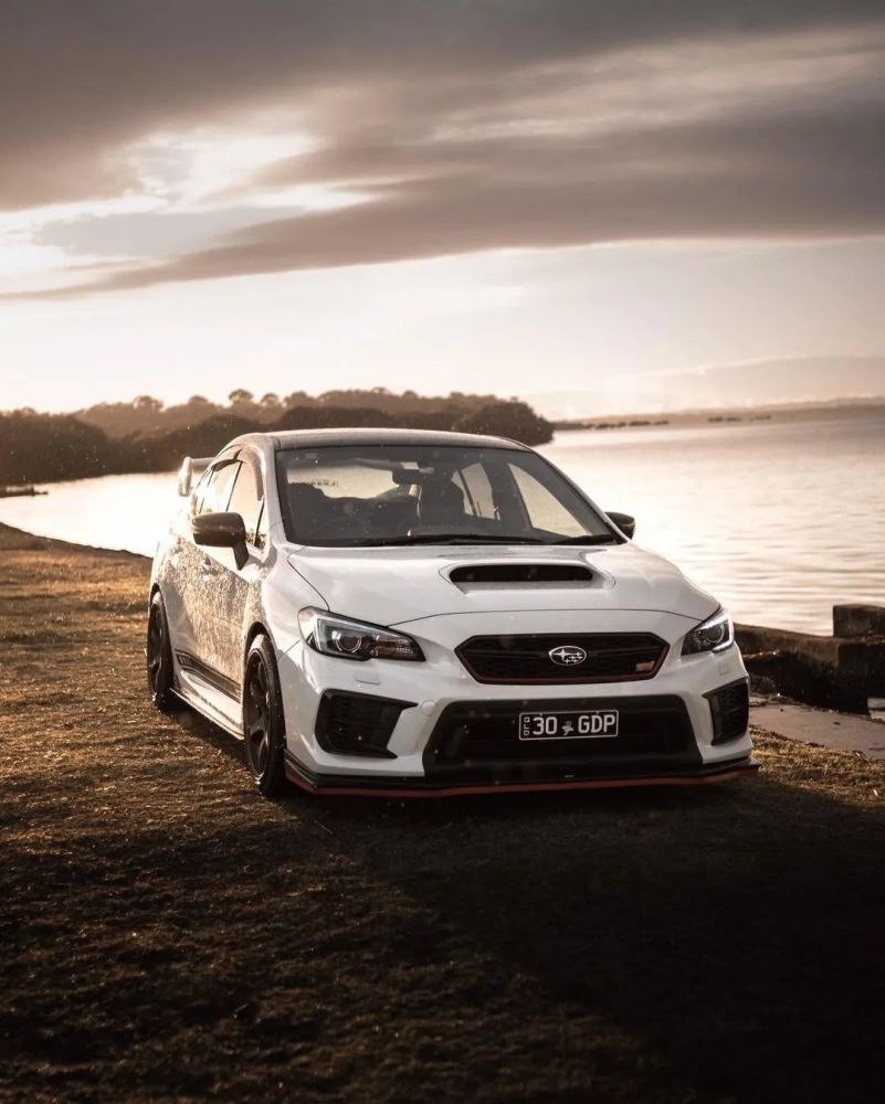 斯巴鲁翼豹sti 11代