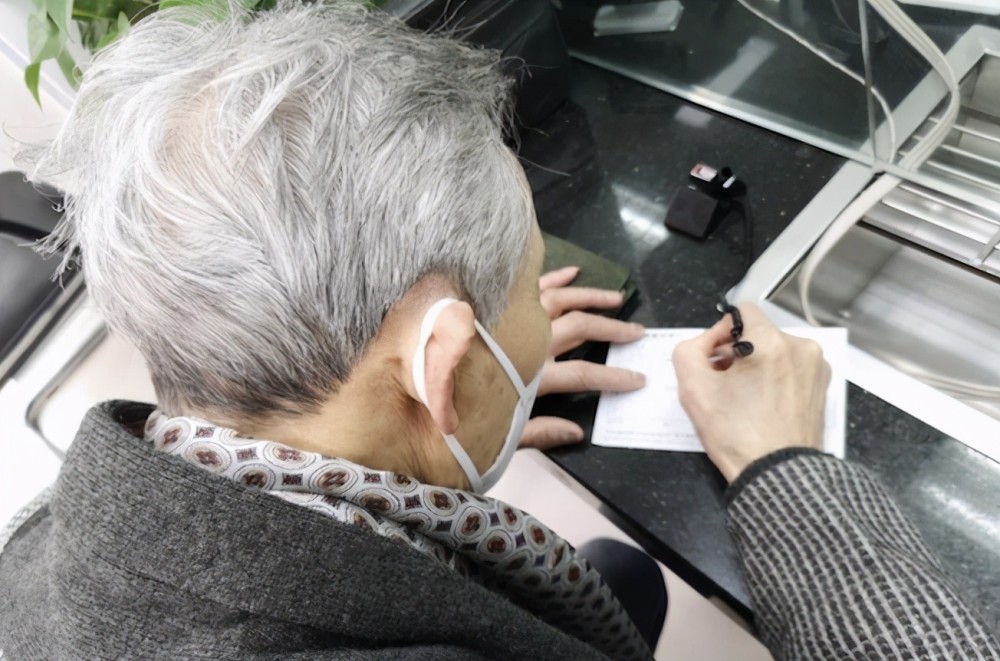 国家一级演员童双春因病逝世享年88岁曾创作独角戏近百个