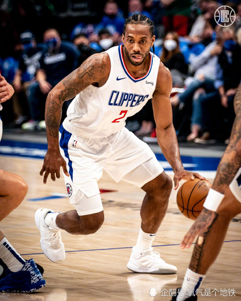 快船轻取独行侠东契奇准三双莱昂纳德乔治在关键战完成救赎