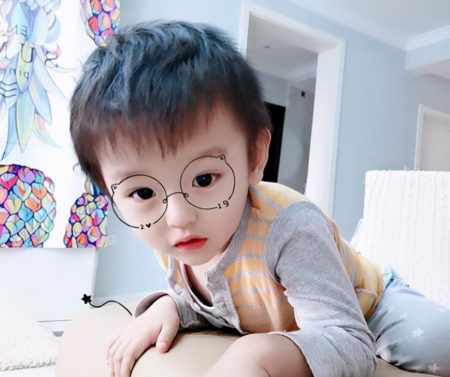 新生宝宝这3个地方越丑,长大后颜值就越高,你家娃中了吗?