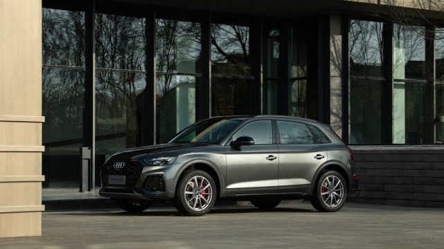 大幅度年轻运动化,中期改款奥迪q5l上市售39.68～48.7万元