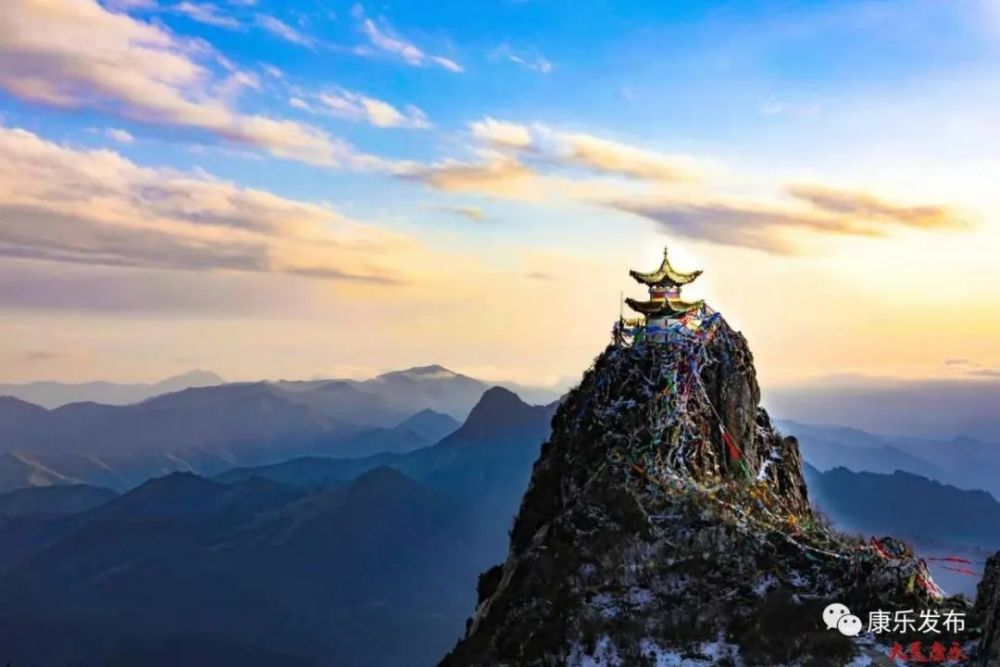 美在临夏雪韵莲花山