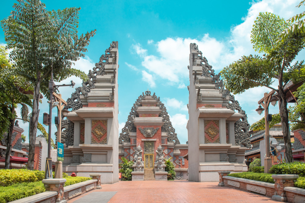 国内目前唯一展示东盟十国文化的主题乐园,就在南宁,成了网红地