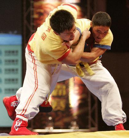 "跤王争霸"选手全部产生|内蒙古|中国跤|火车头体协|浩日勒|王赛