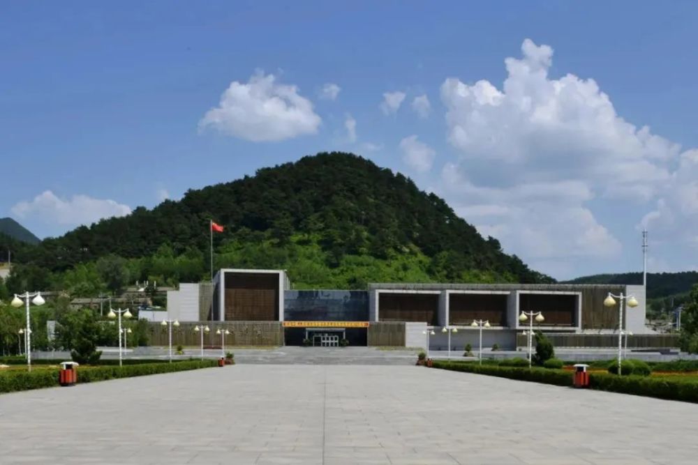 东北抗联史实陈列馆改陈布展重新开馆