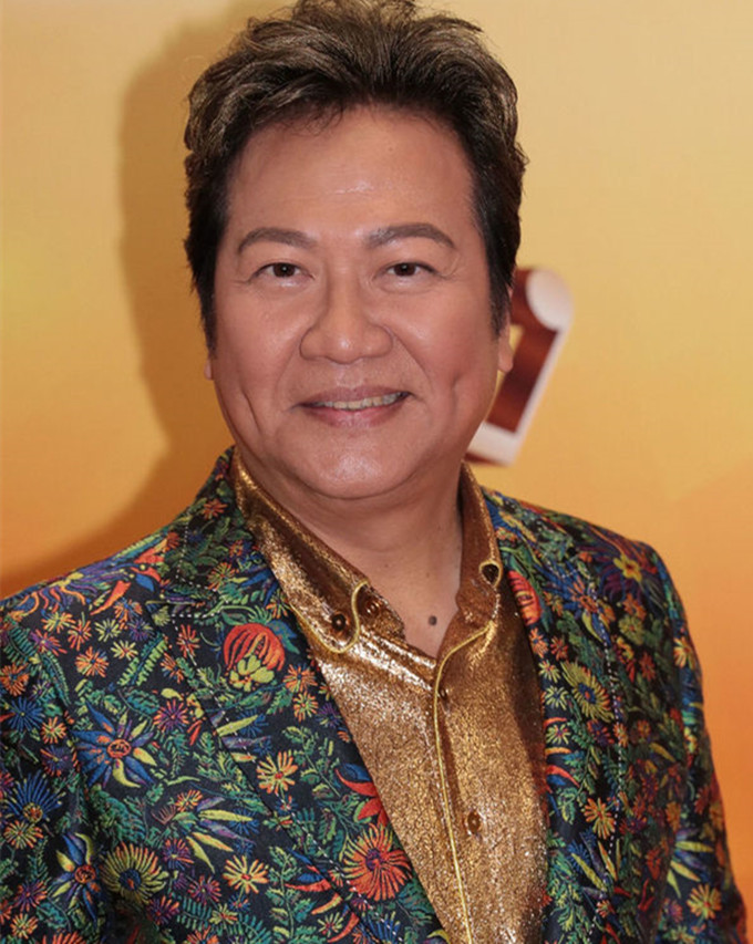 69岁欧阳克黄允财近照身材圆润精神佳息影后成著名中医