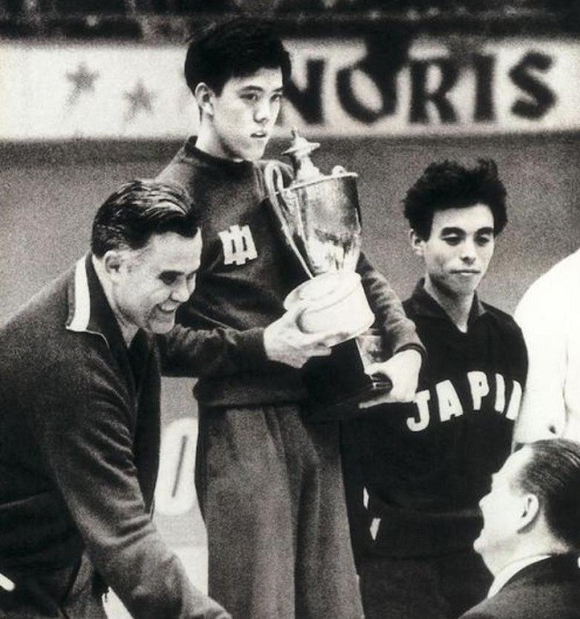 中国首位世界冠军容国团,31岁自缢,遗言:我爱我的名誉胜过生命