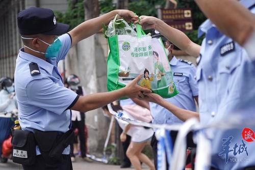 广州多区域停止非日常生活必须活动(广州多区域停止非日常生活必须活动7)