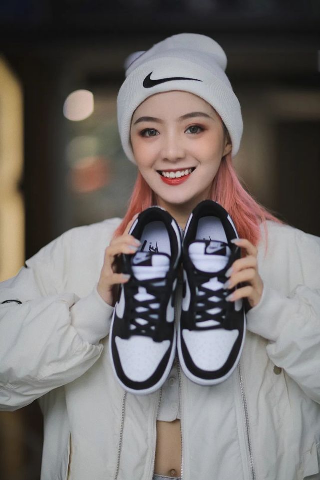 黑白经典蕴含无穷色彩糯米xh55girl