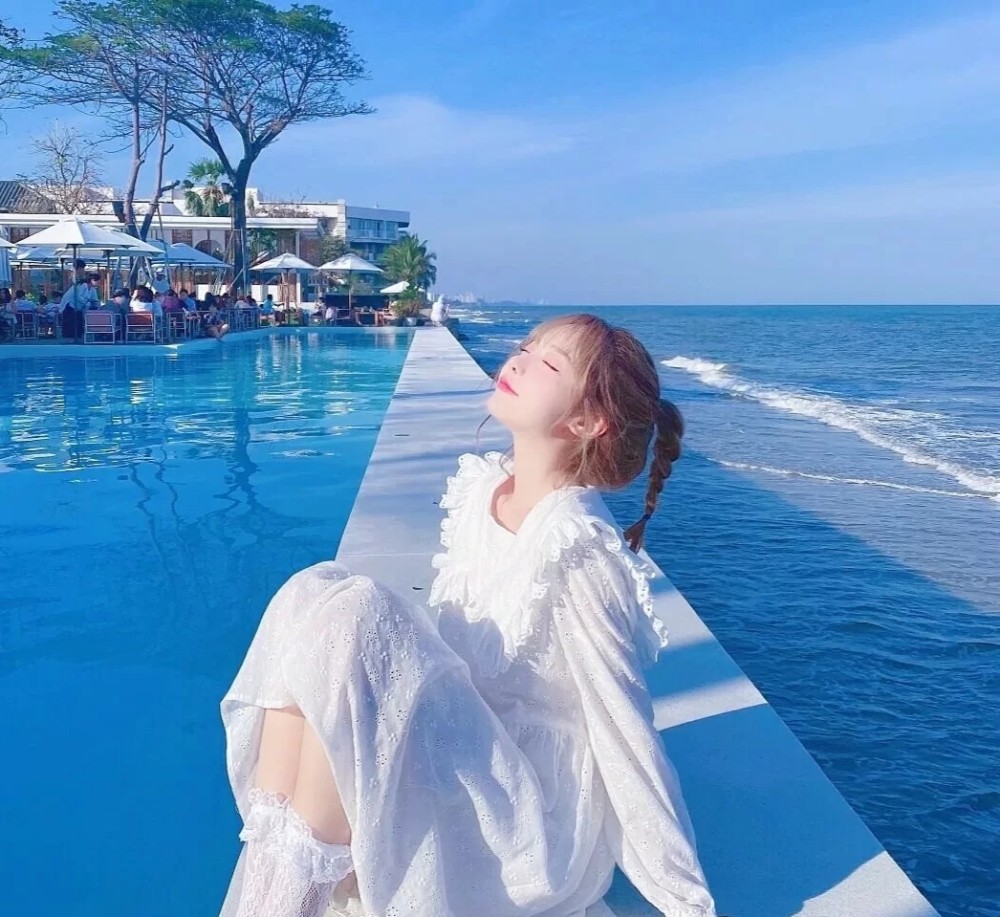 ins超级阳光的女生头像