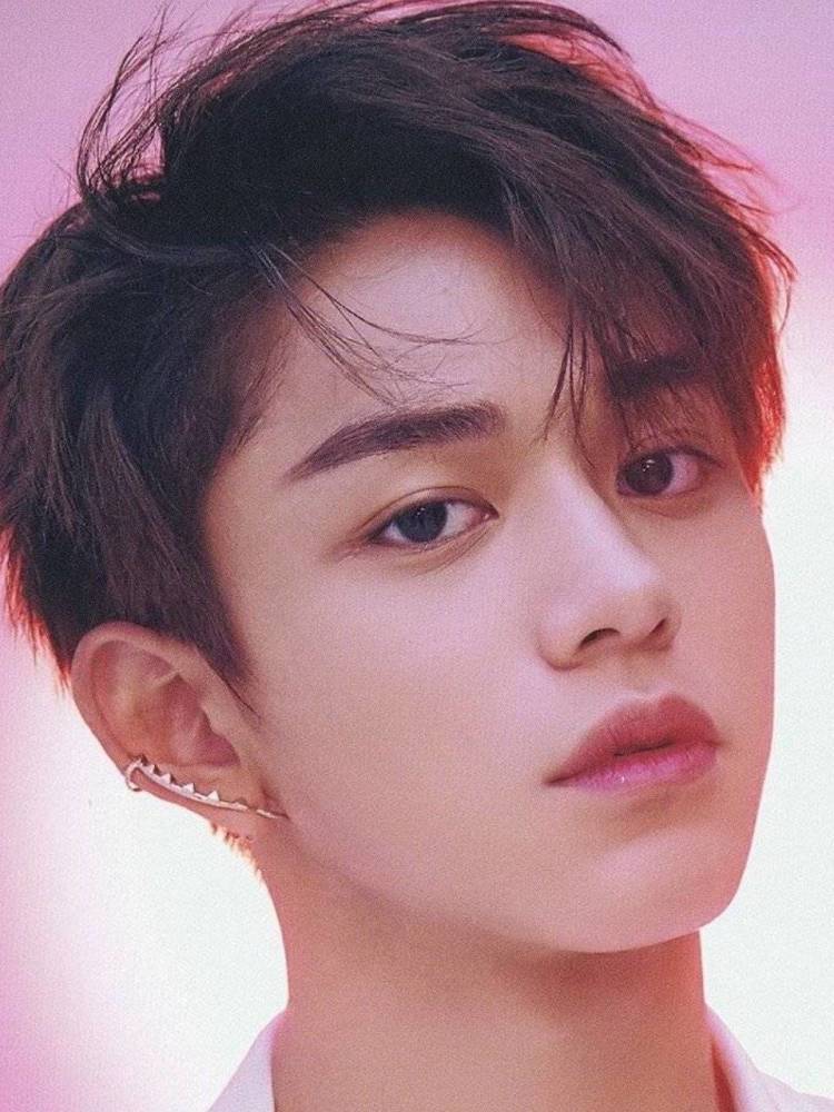 威神vlucas黄旭熙精选头像80张