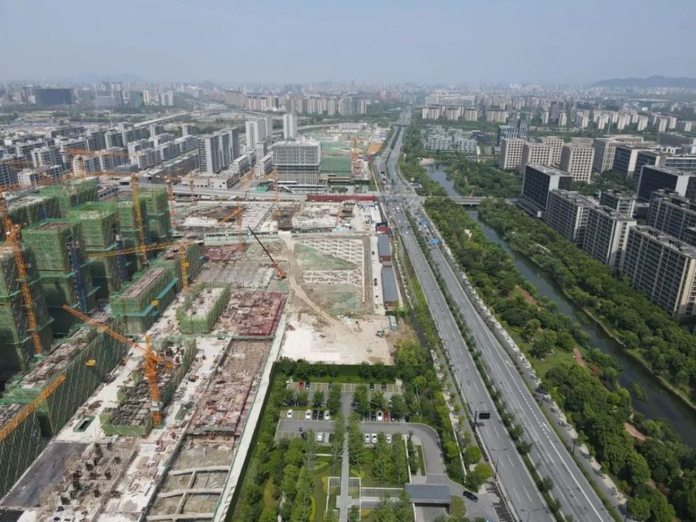 人才最青睐地铁万科五常车辆段上盖项目领出874套房源